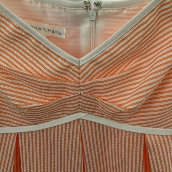 London Times: Apricot/white stripped Dress- back zip- open back- size 10 - Picture 5 of 16